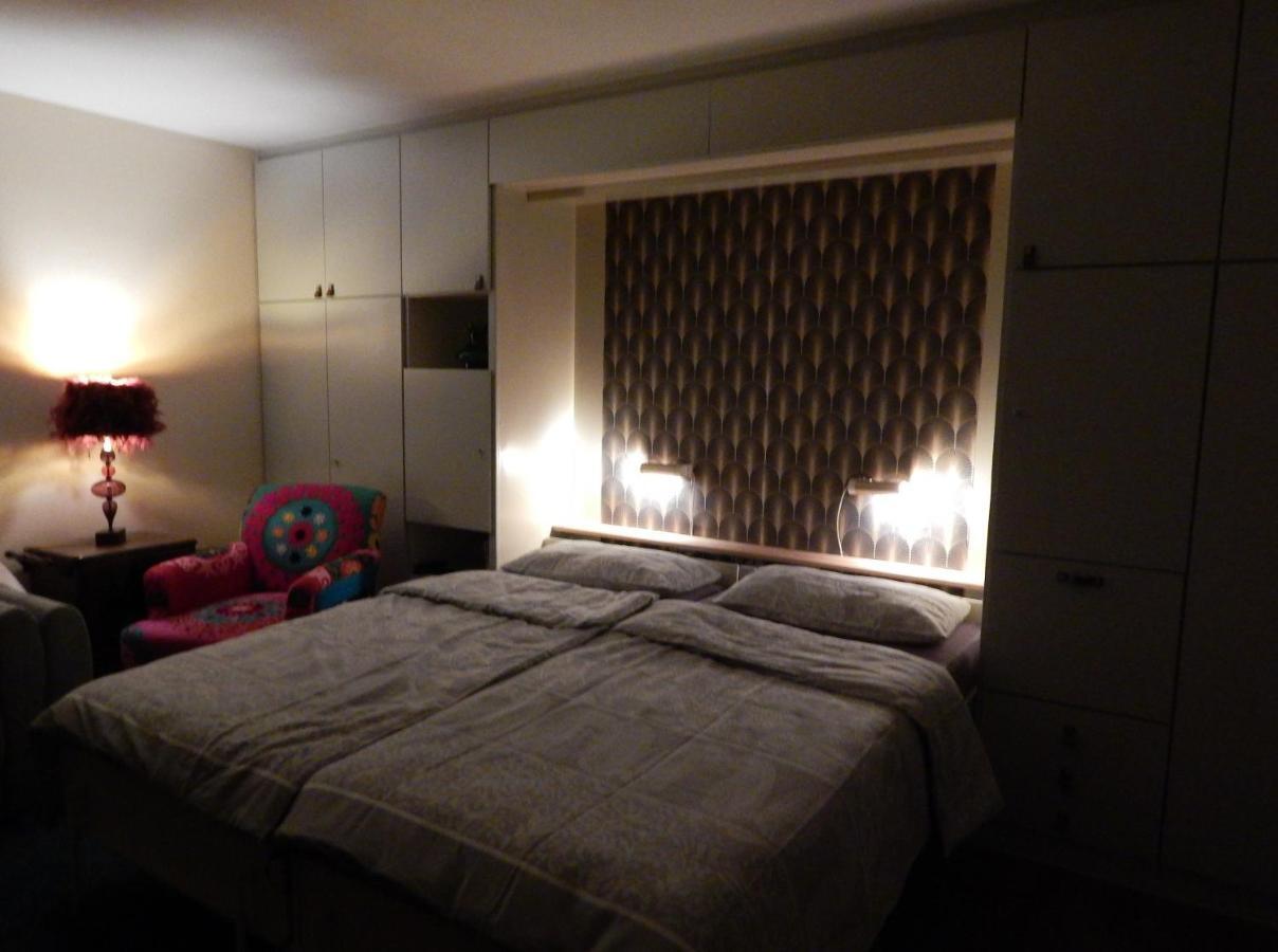 Ferienwohnung "Hirschlein" Im Schwarzwald バイアースブロン エクステリア 写真